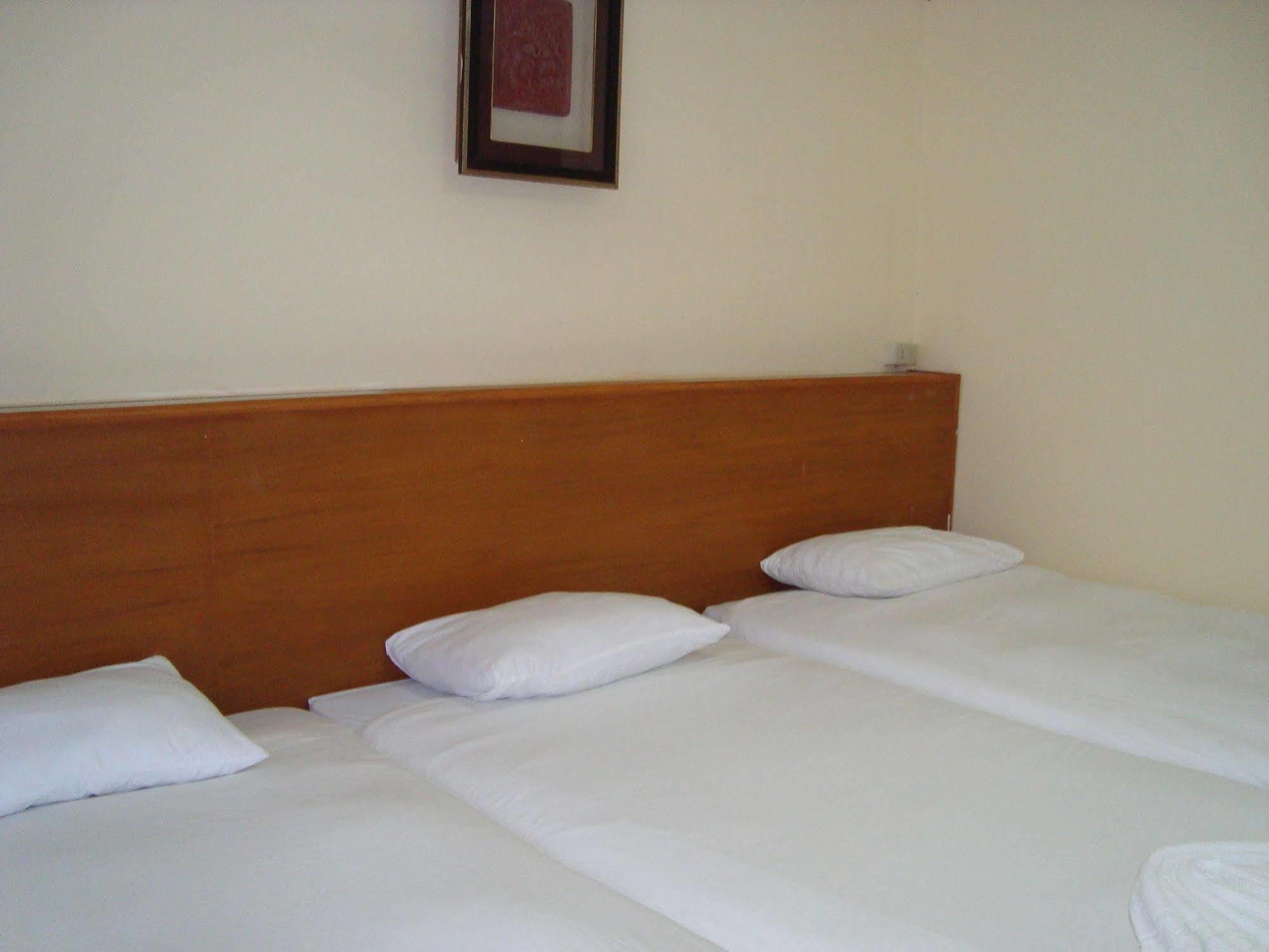 Hill Apartment