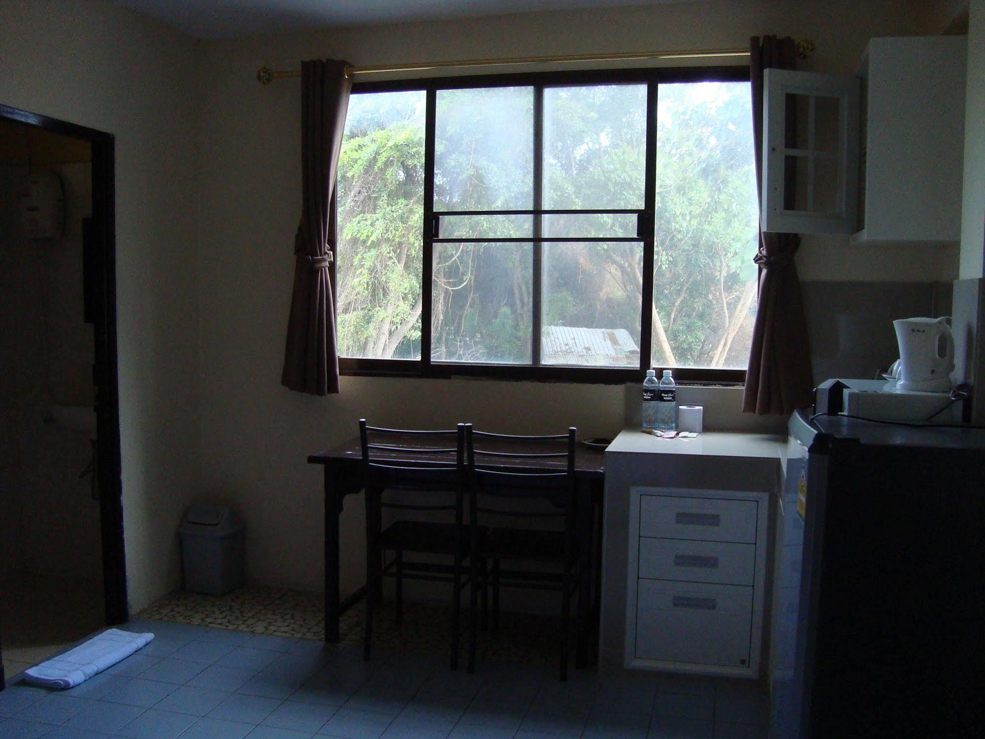 Apartment Hill