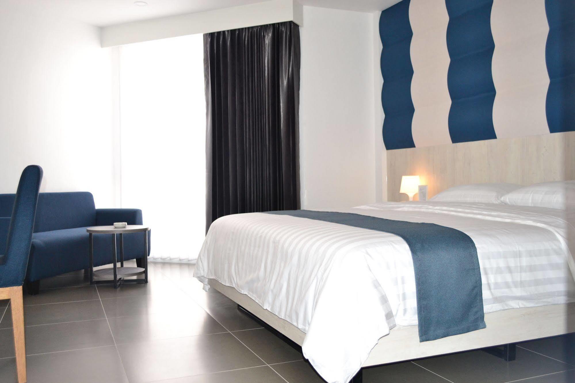 Flipper - Sha Extra 3* Pattaya