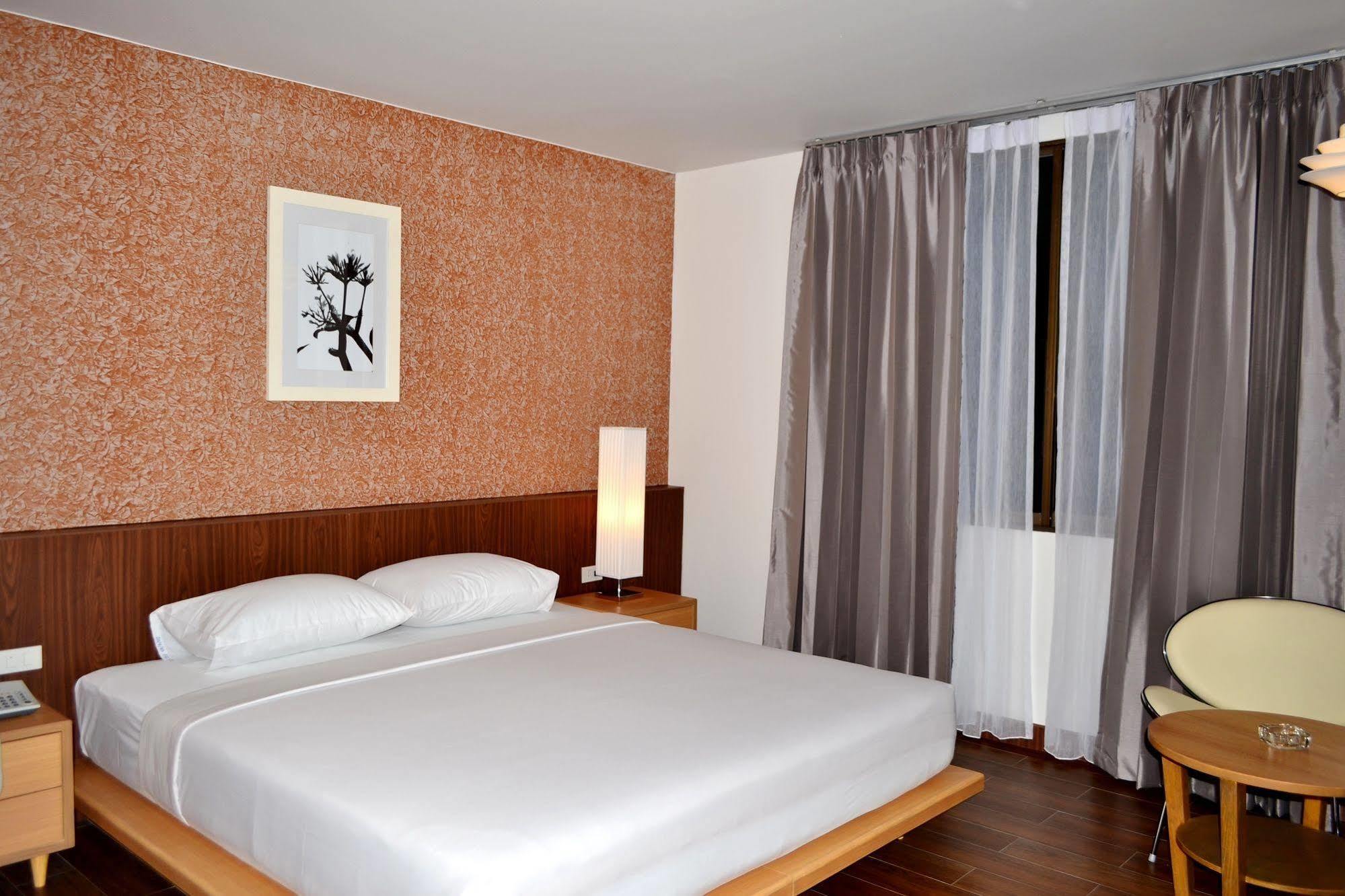 Hotel Flipper - Sha Extra Pattaya
