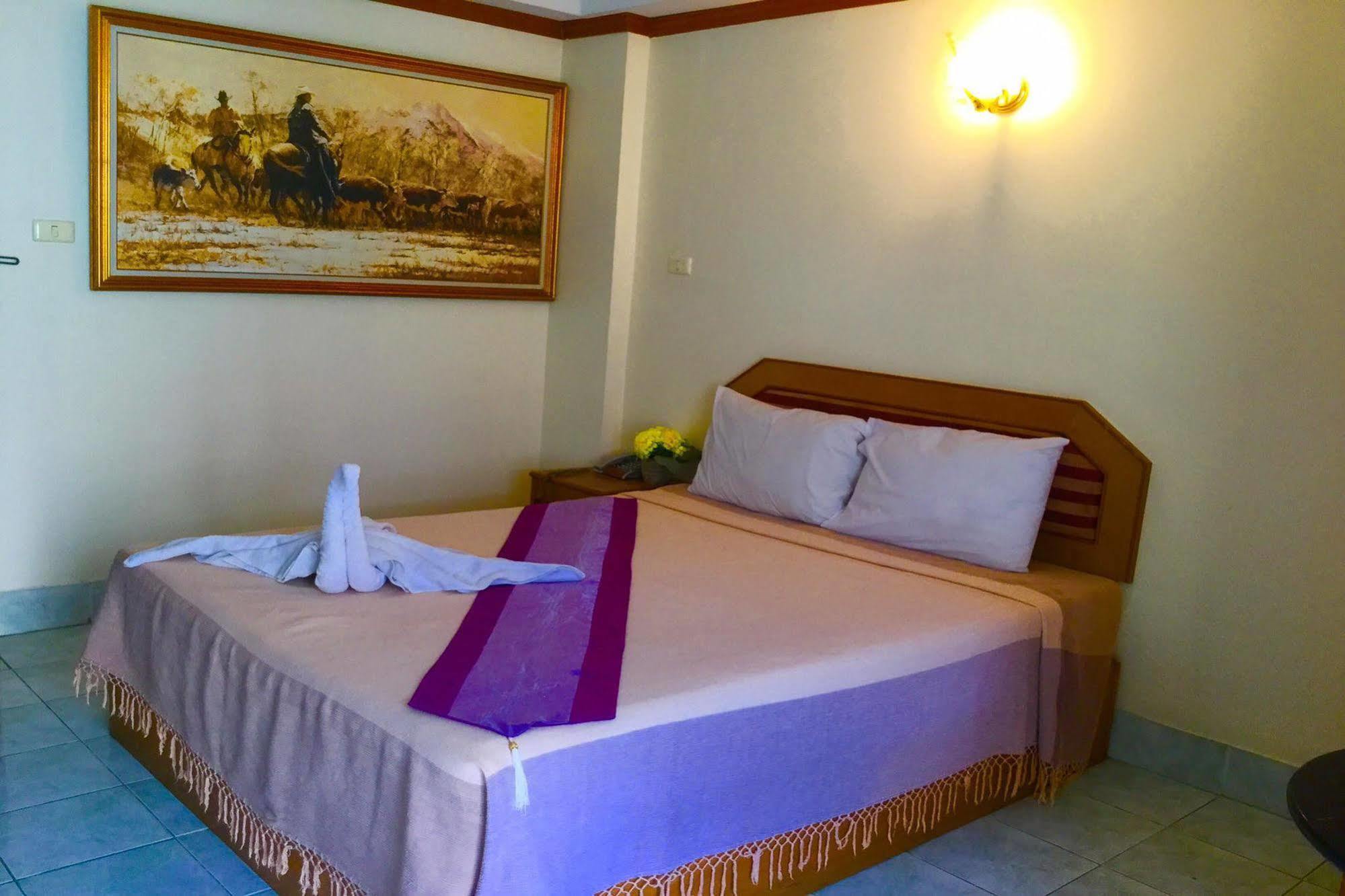 Shagwell Mansions Hotel