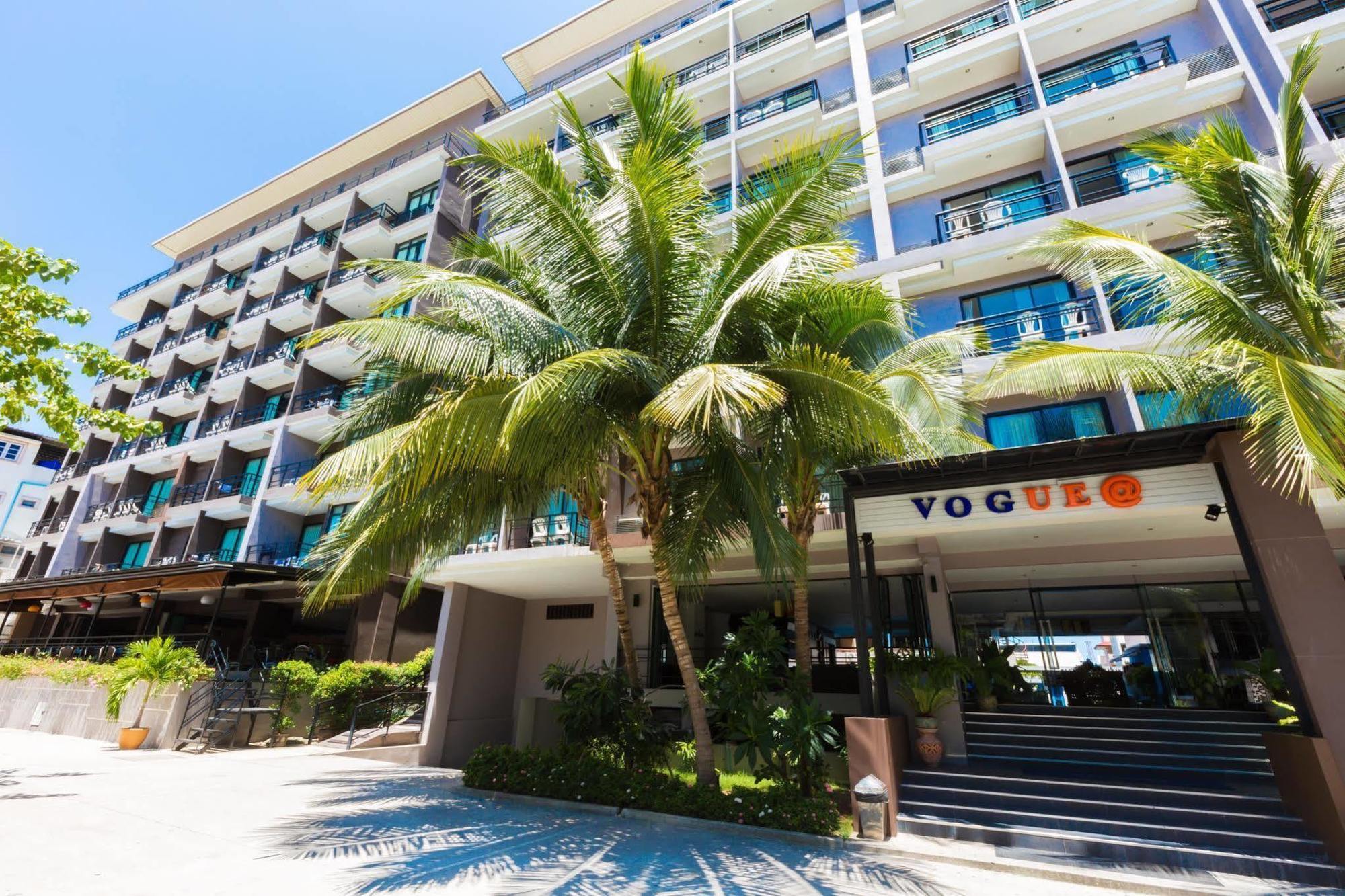 Vogue Hotel 4*
