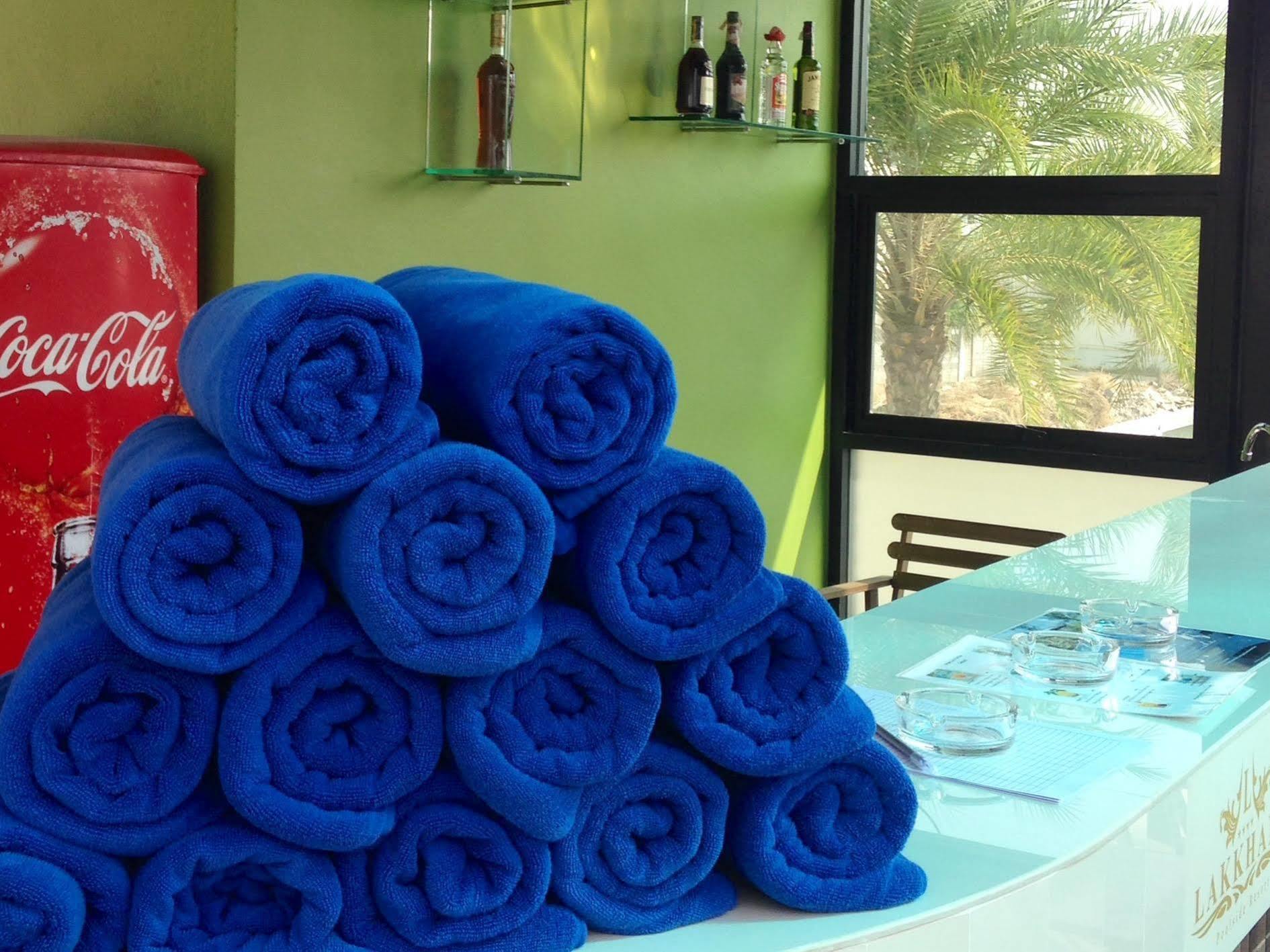 Resort Lakkhana Poolside