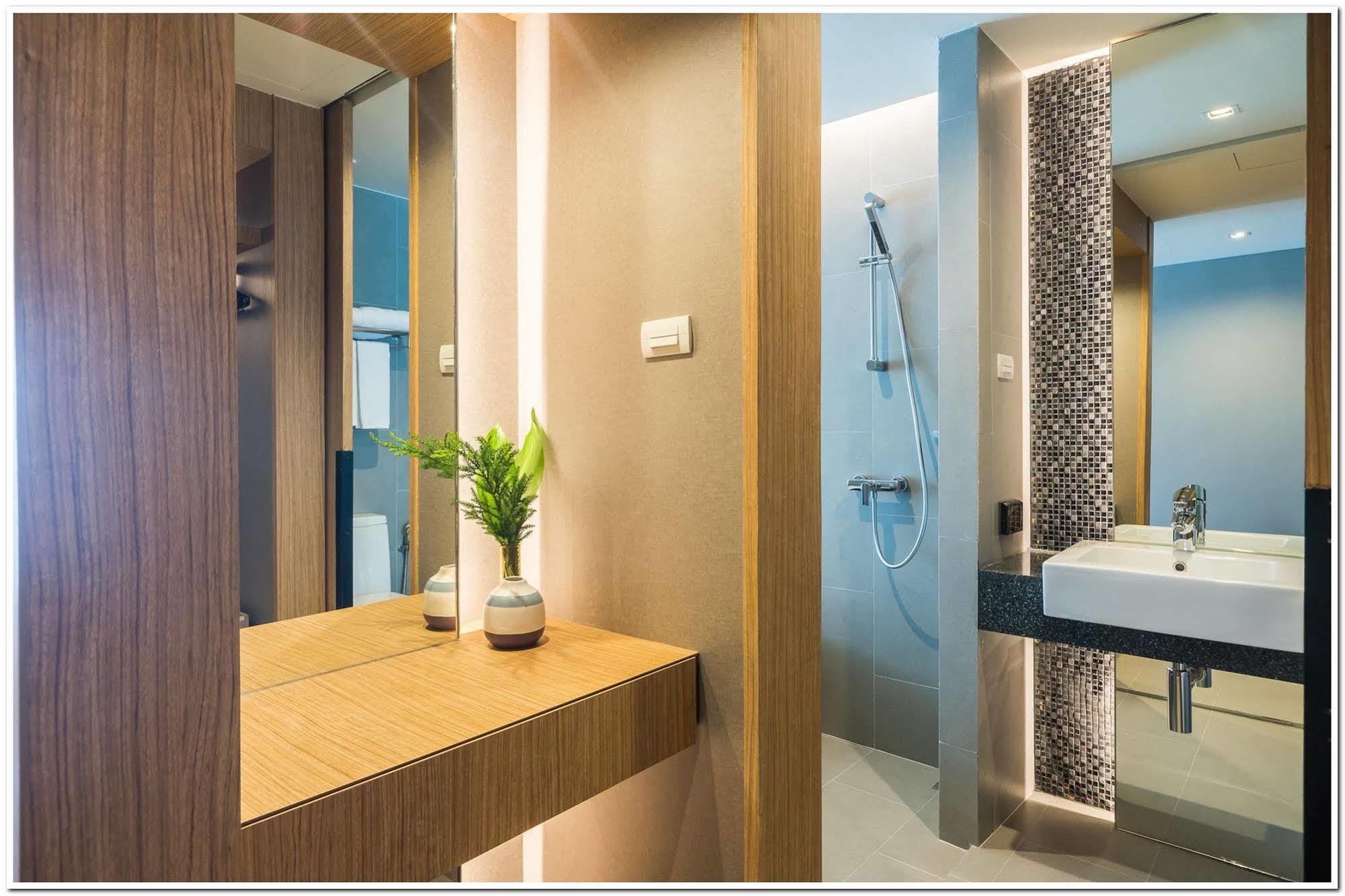 Sea Me Spring Tree Hotel (Adults Only) Hotel 3*