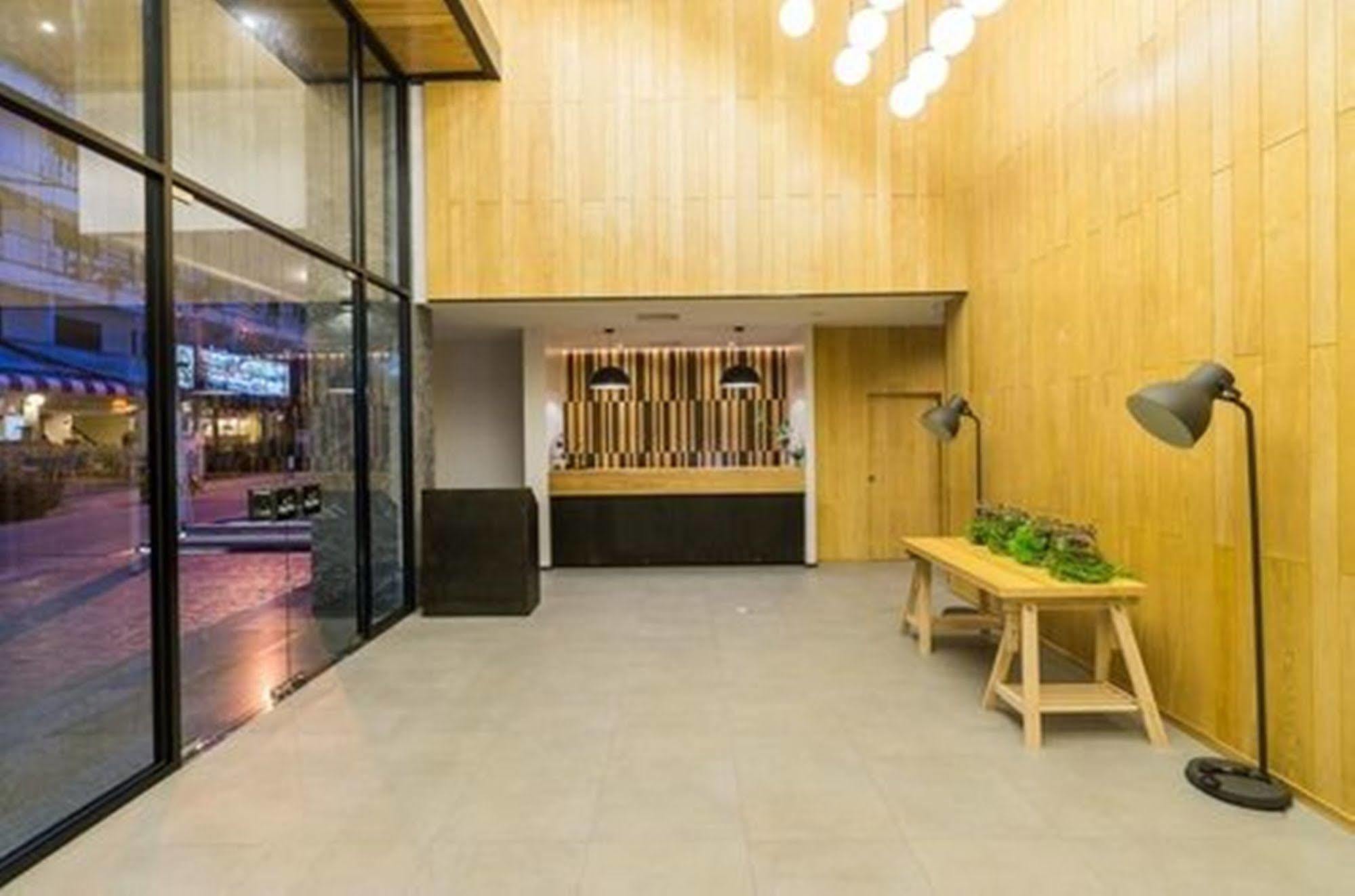 Sea Me Spring Tree Hotel (Adults Only) Hotel 3*