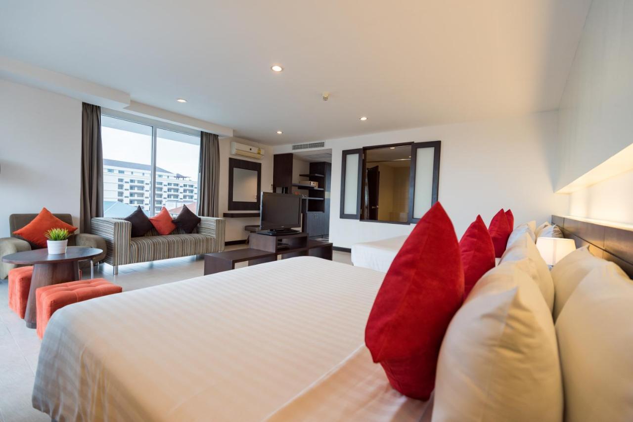 J Hotel 4*