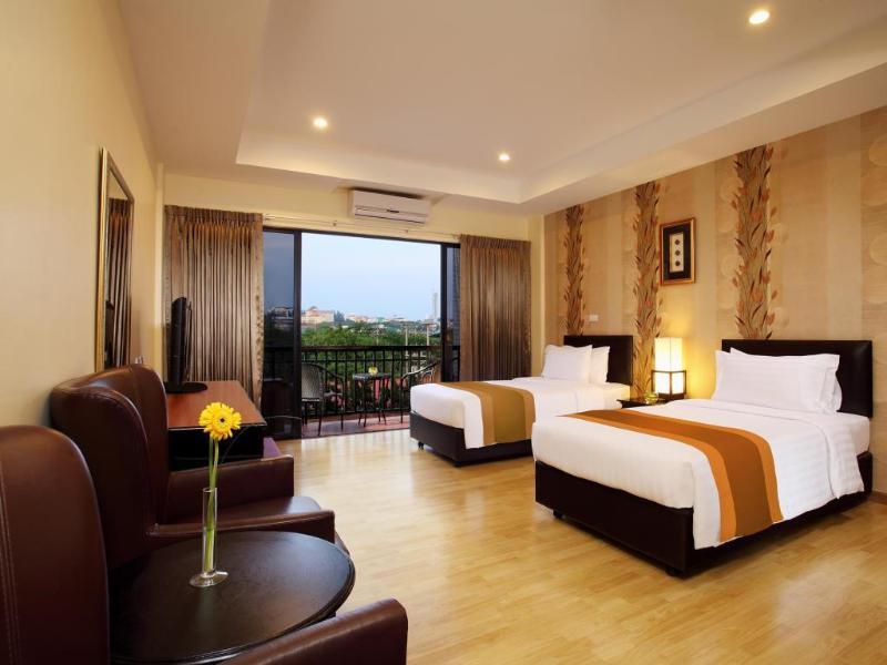 Hotel Nova Park 4*
