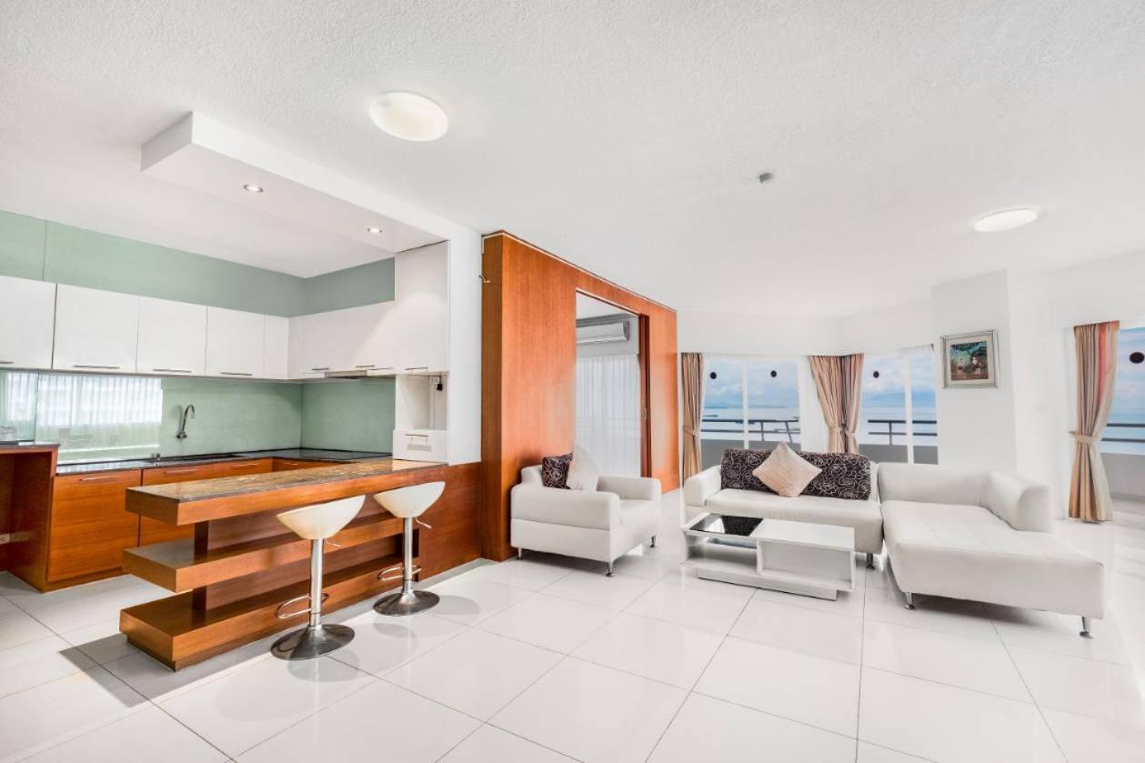 Markland Seaside 3*