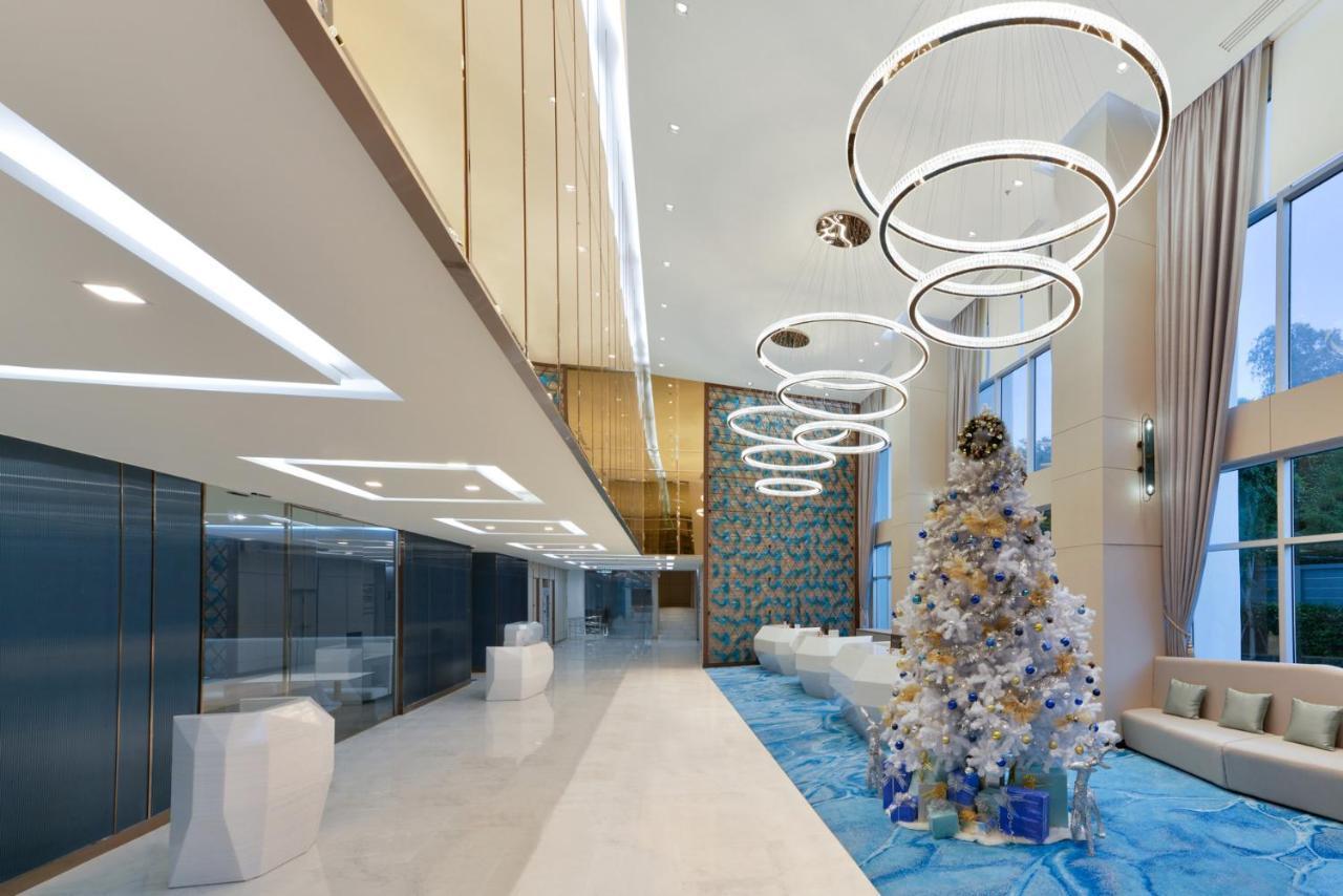 Centre Point Prime Hotel 5*