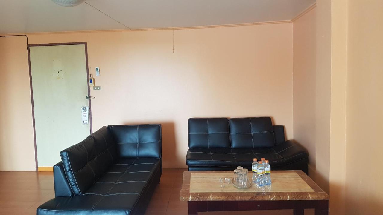 Queen Hotel 2*