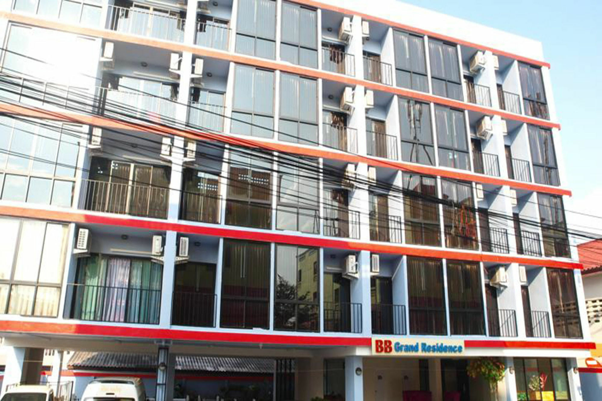 Aparthotel Bb Grand 2*