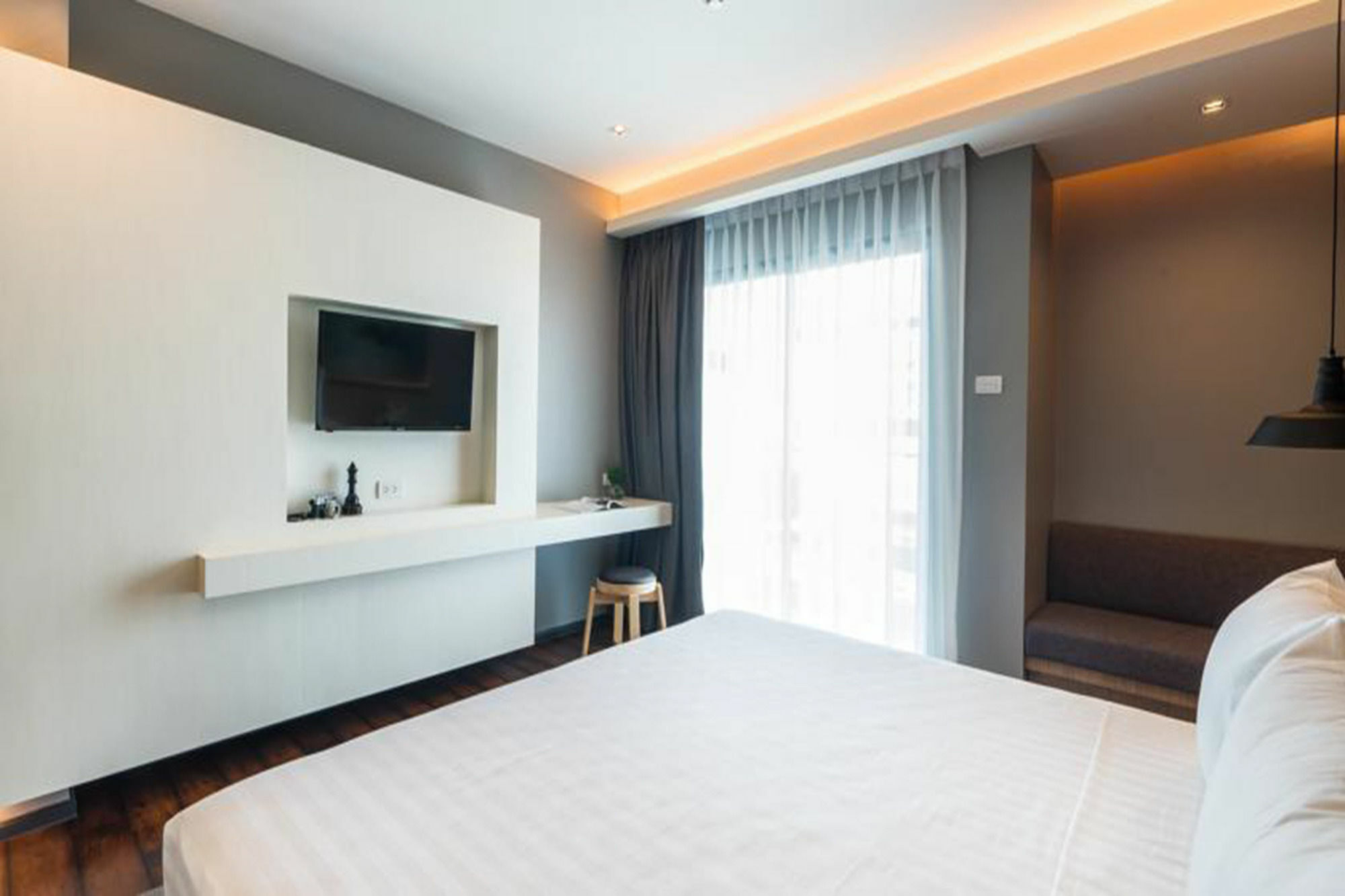 Sea Me Spring Hotel Pattaya