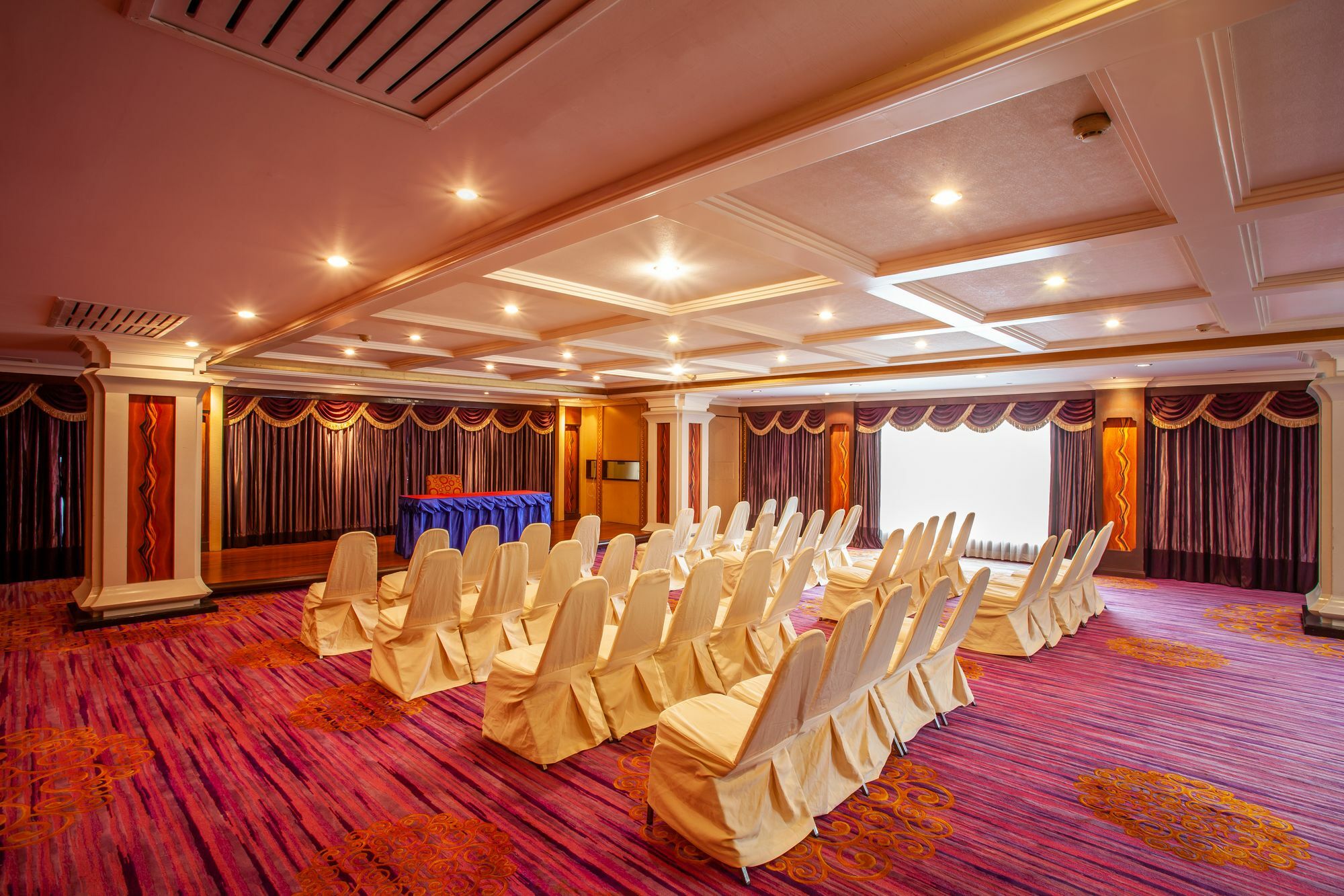 Tempat peranginan Floral - Dolphin Circle 4*