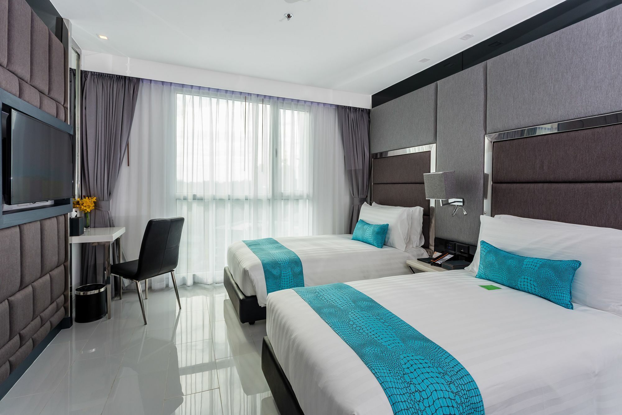 Amari Residences 5*
