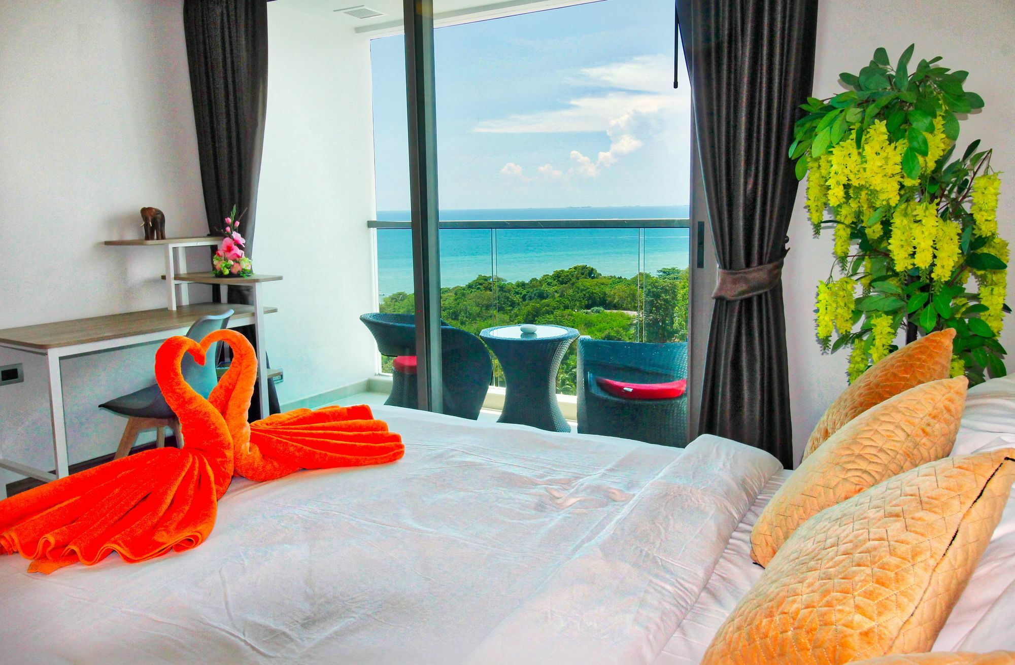 Apartamento The Peak Towers