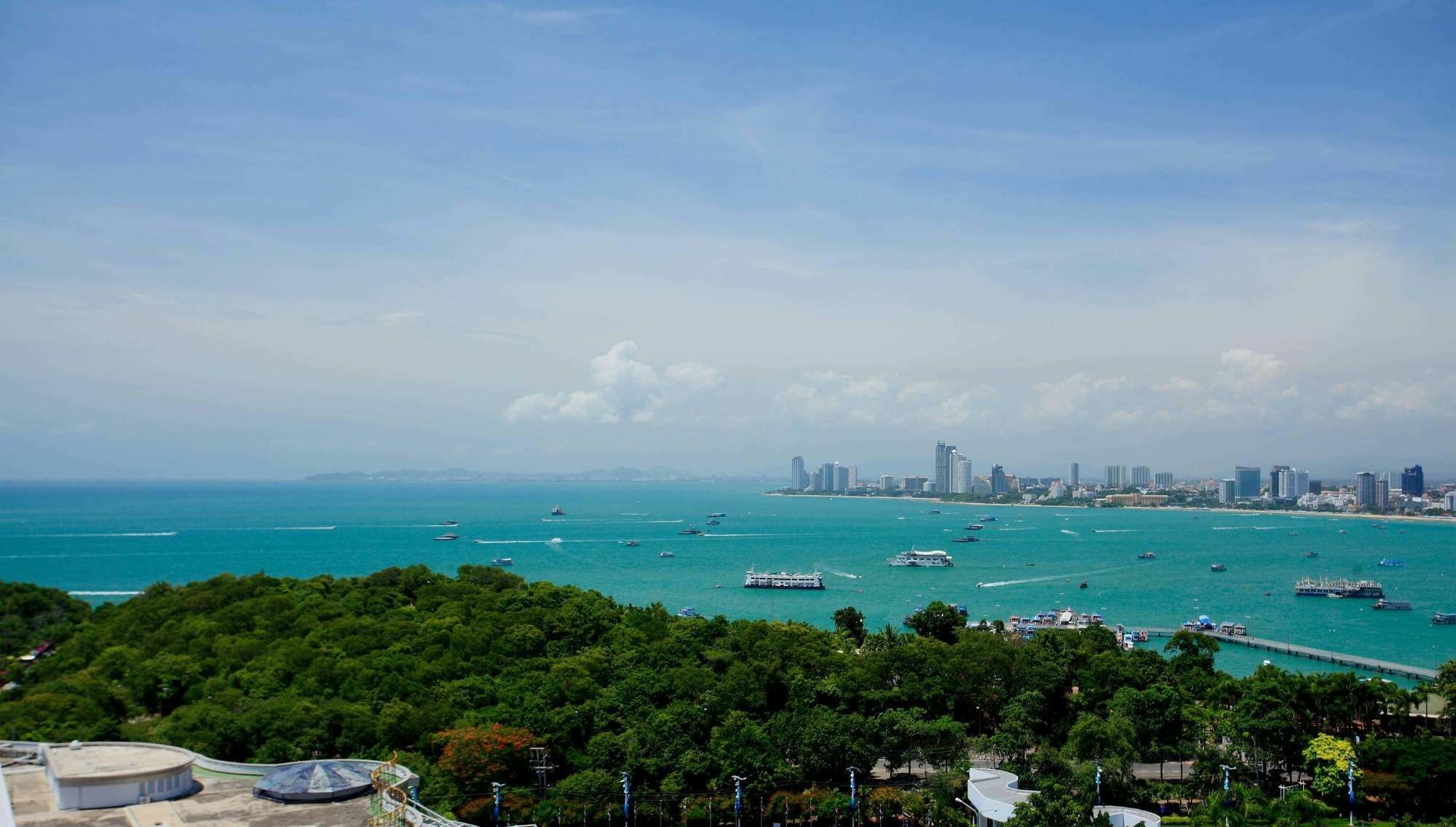 Hotel Amari Residences 5*