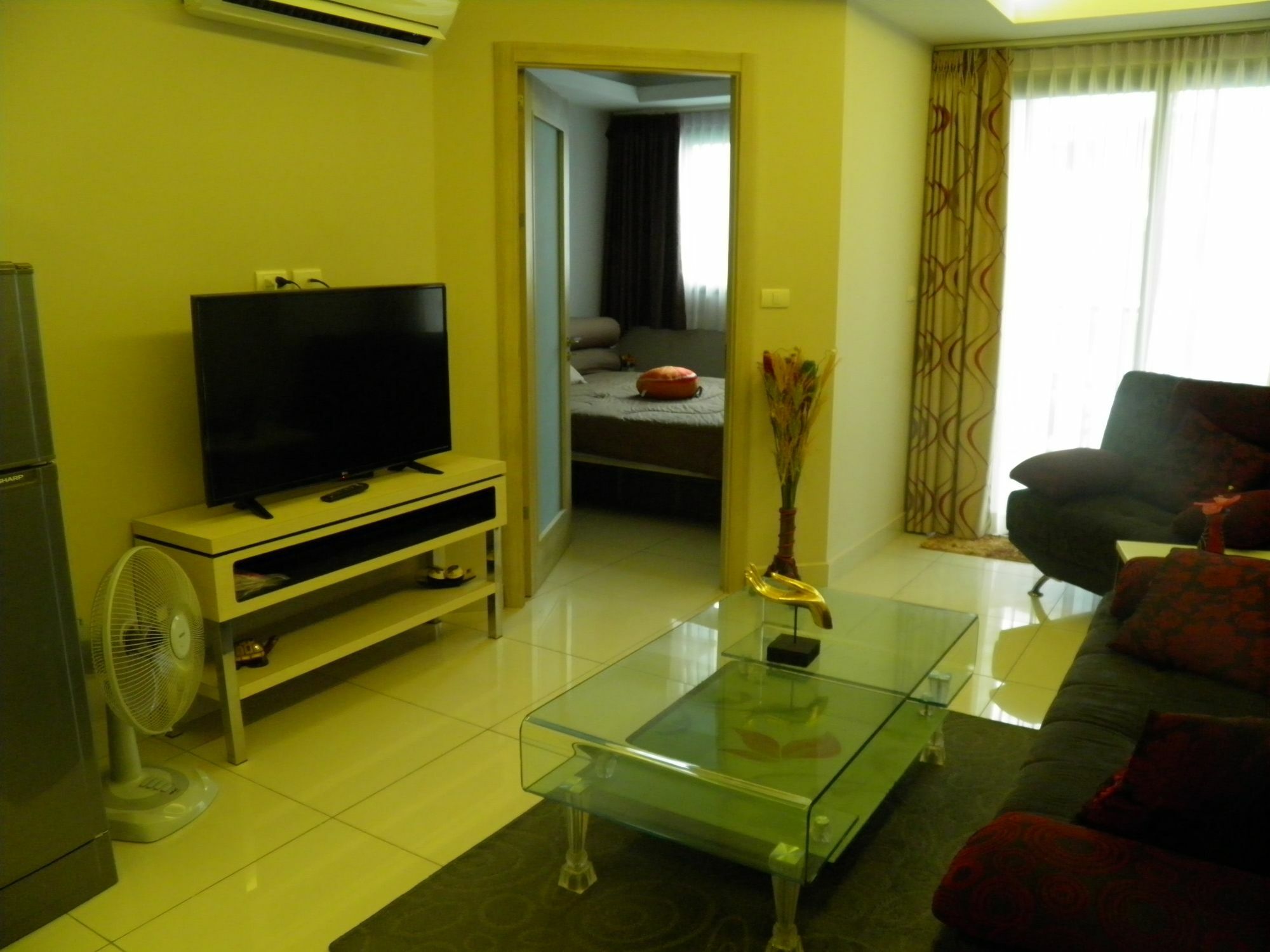 Laguna 1 720 By Axiom Group