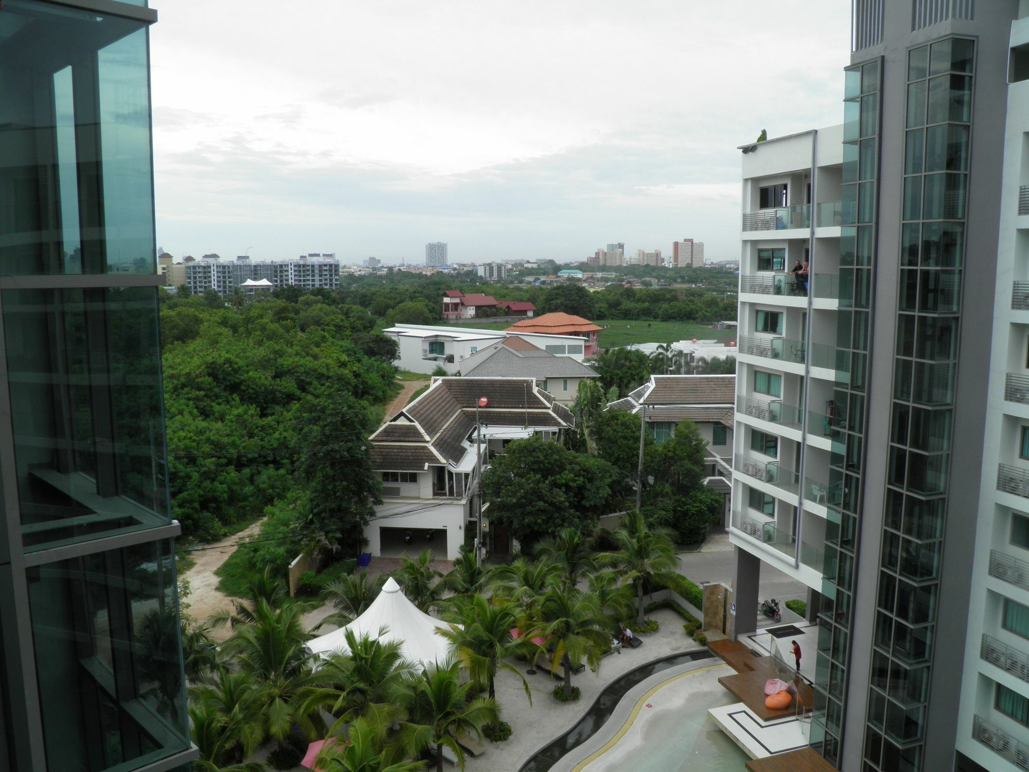 Laguna 1 720 By Axiom Group Apartment Pattaya