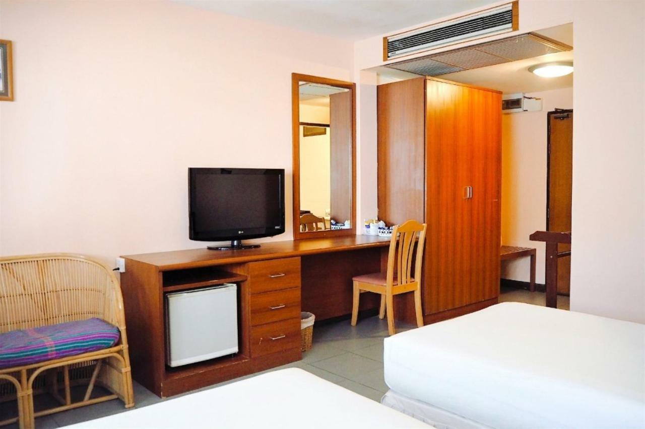 Birds&bees 3* Pattaya
