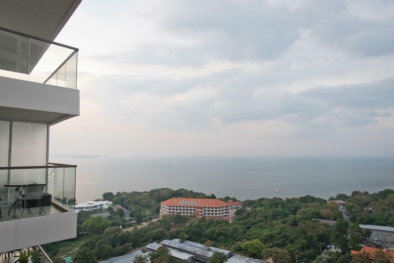 Stylish In Peak Towers Pattaya