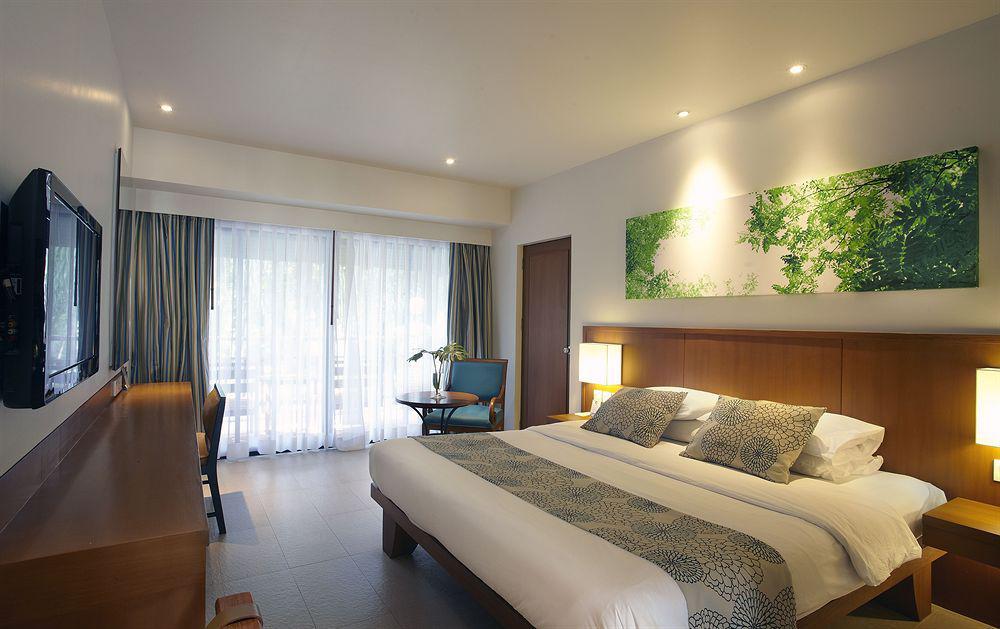 Resort Woodlands And Pattaya