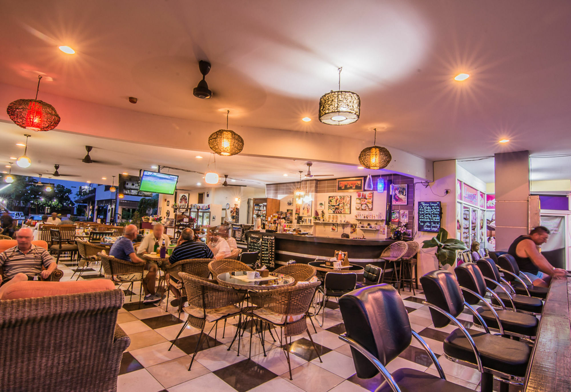 Sutus Court 5 Hotel Pattaya