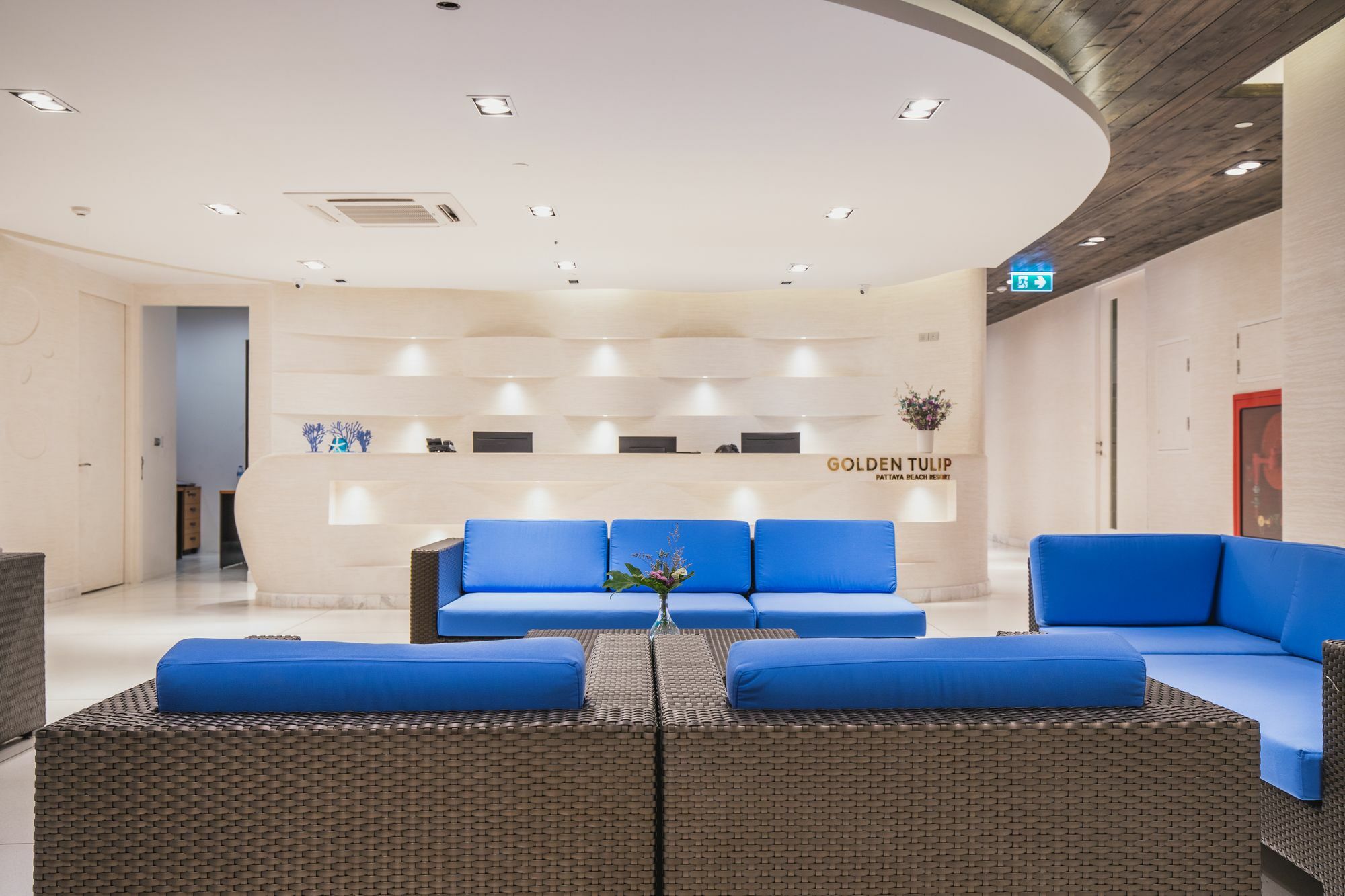 Golden Tulip Beachfront