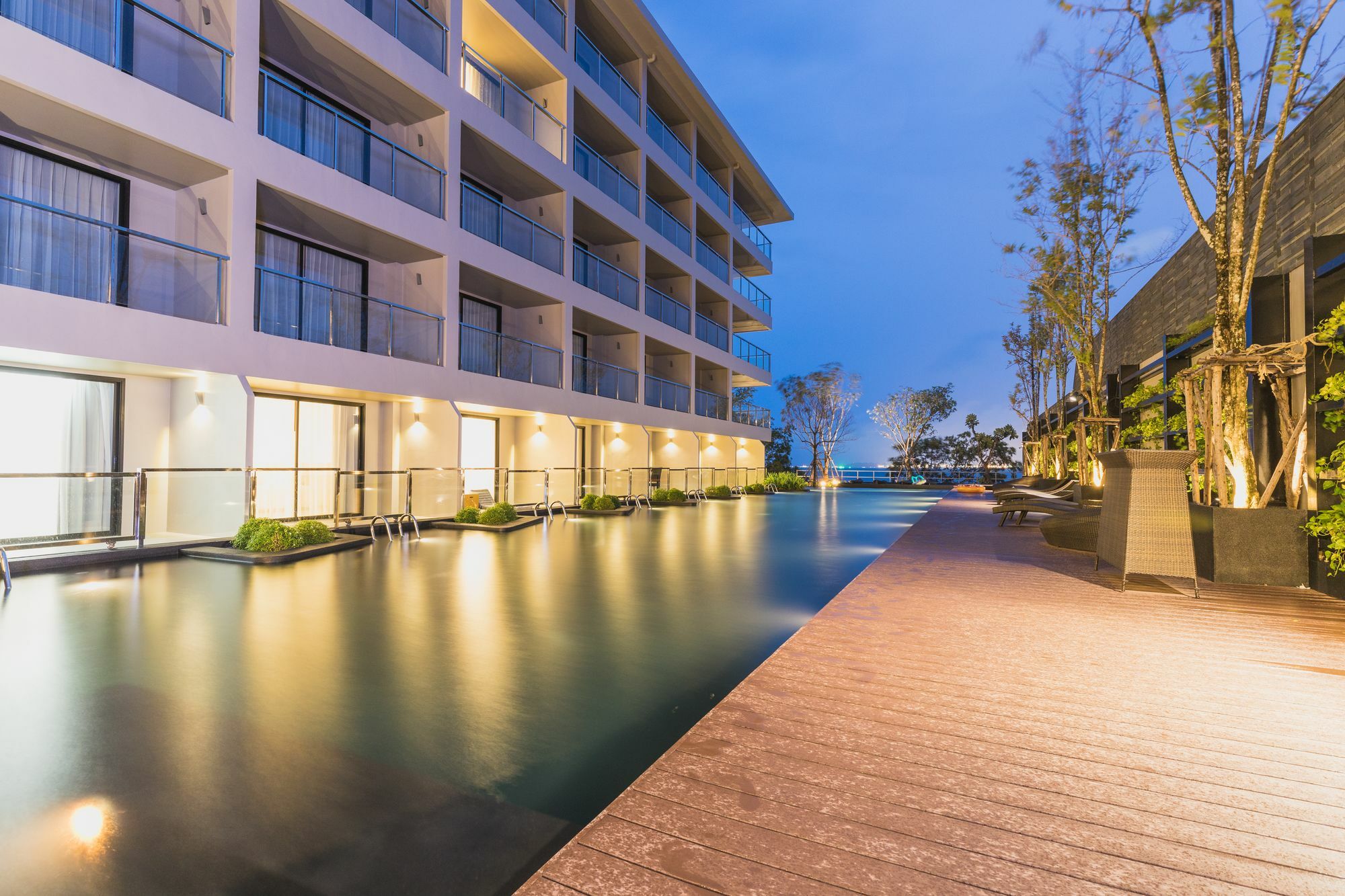 Golden Tulip Beachfront 5* Pattaya