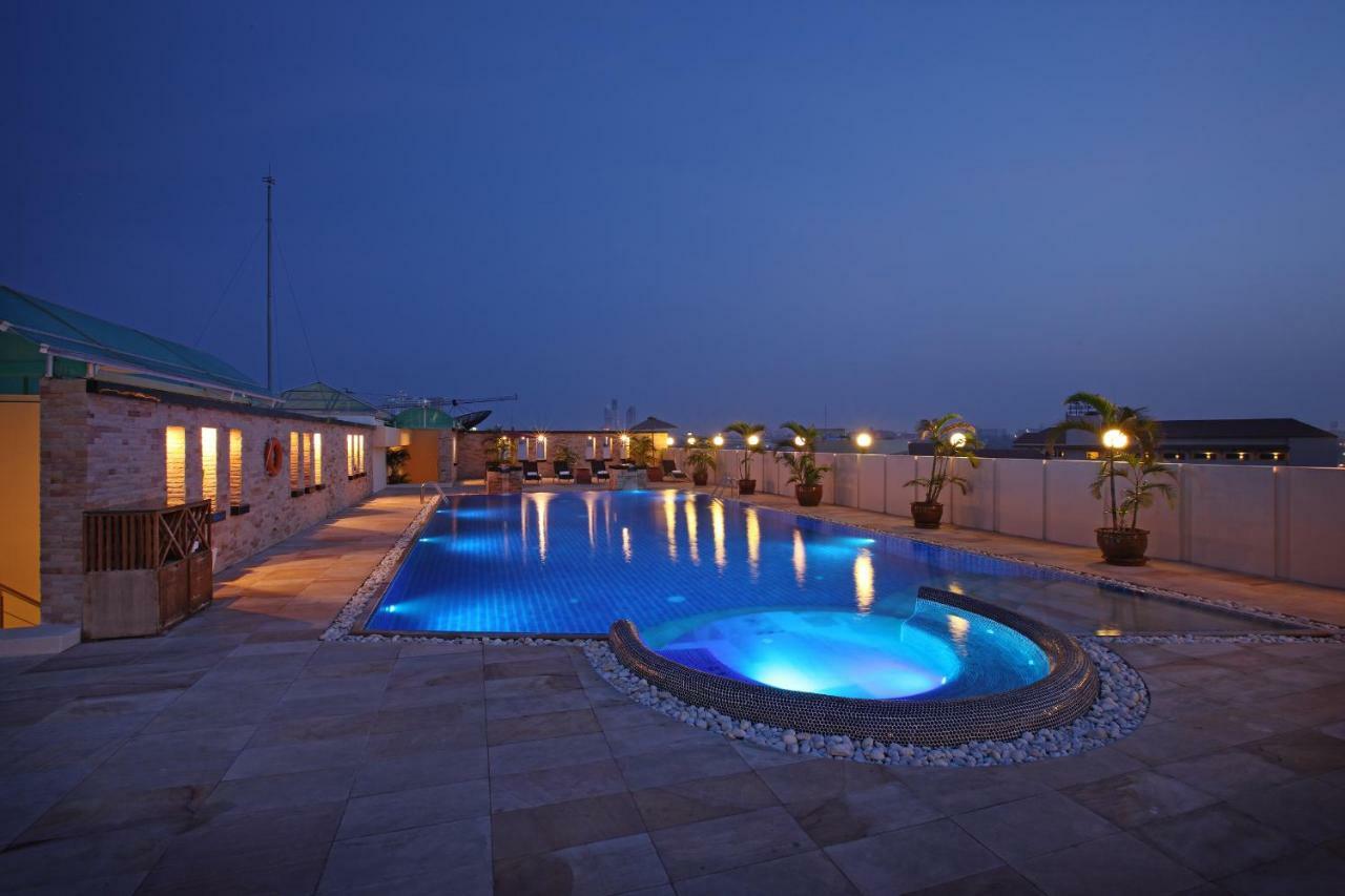 Hotel Nova By Compass Hospitality 4*