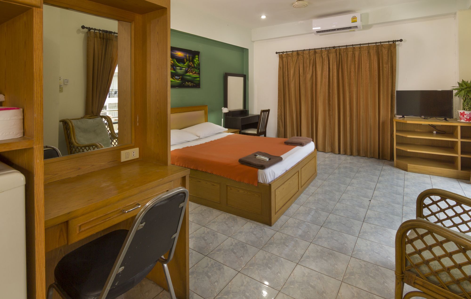 Traveller's Rest Sports Bar Guest house 2*