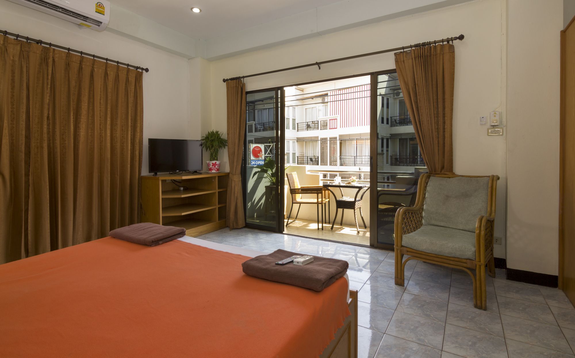 Traveller's Rest Sports Bar 3* Pattaya