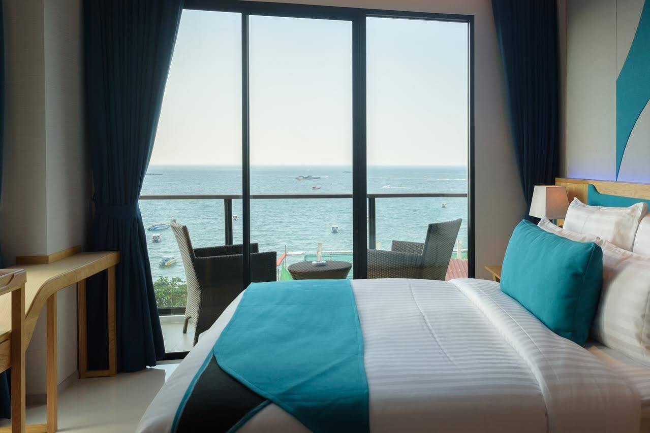 Deep Blue Z10 Hotel 3*