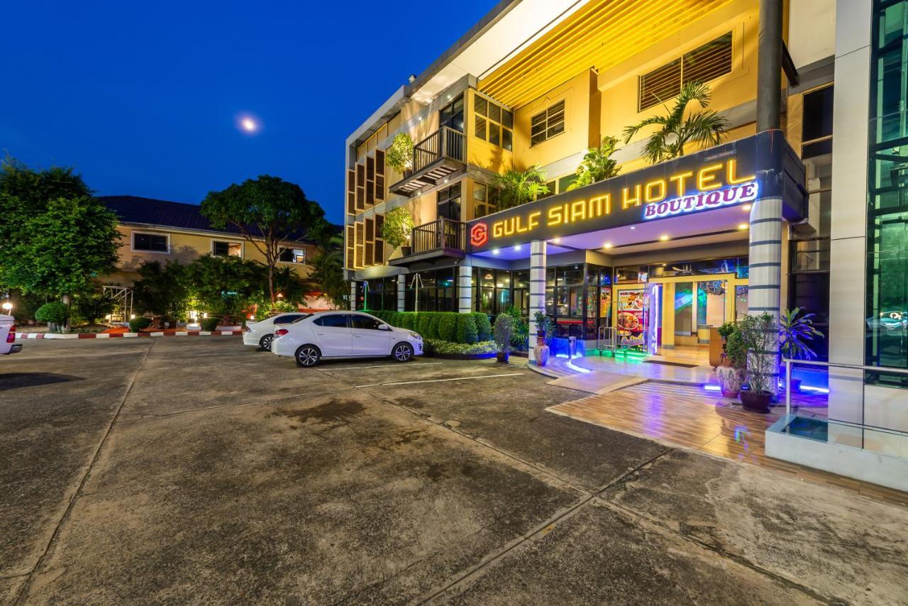 Gulf Siam & 4*