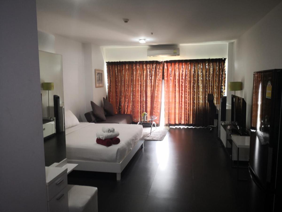 Joy Shop At View Talay 6 Apartment Pattaya