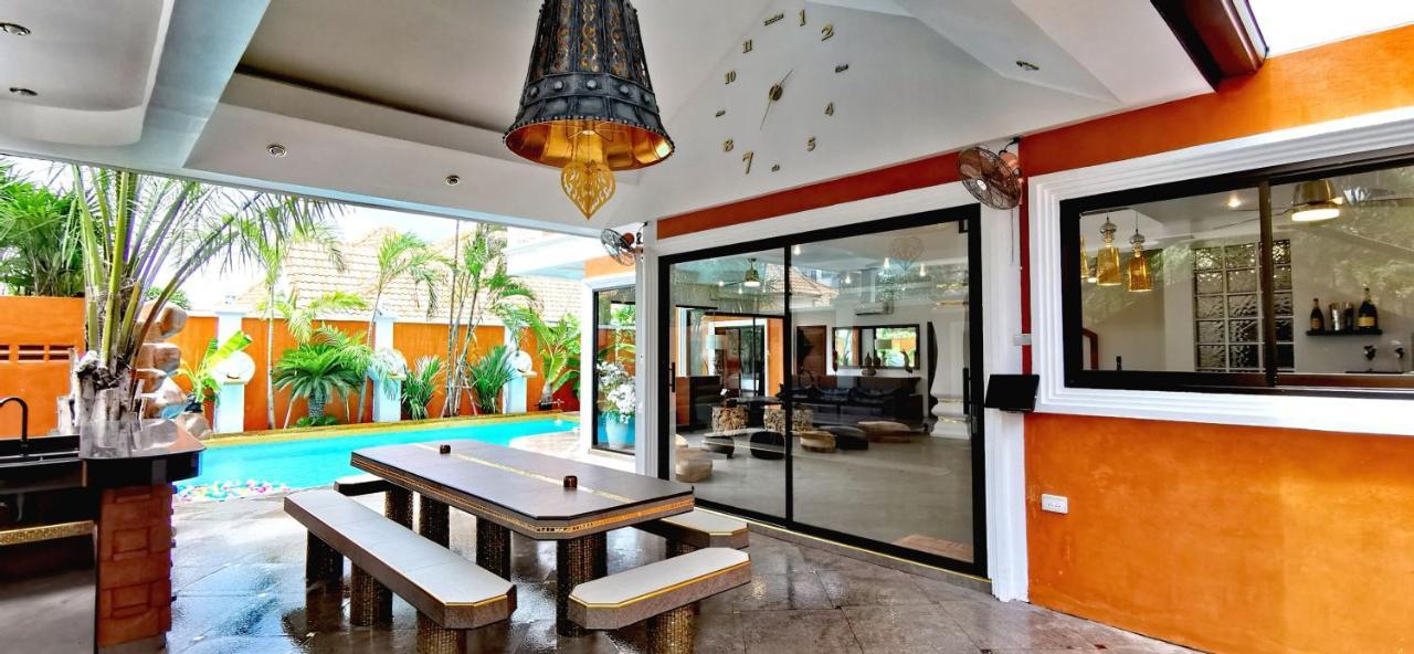 Tucheland Luxury Pool Walking Street 7 Bedrooms