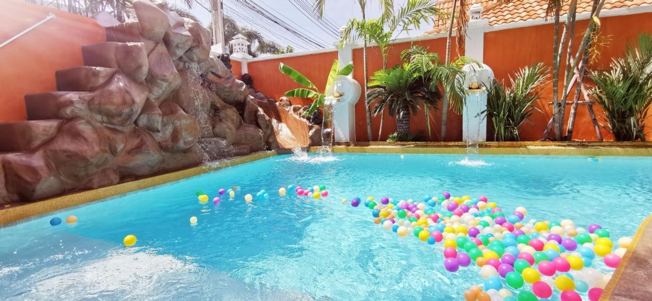 Tucheland Luxury Pool Walking Street 7 Bedrooms Villa Pattaya
