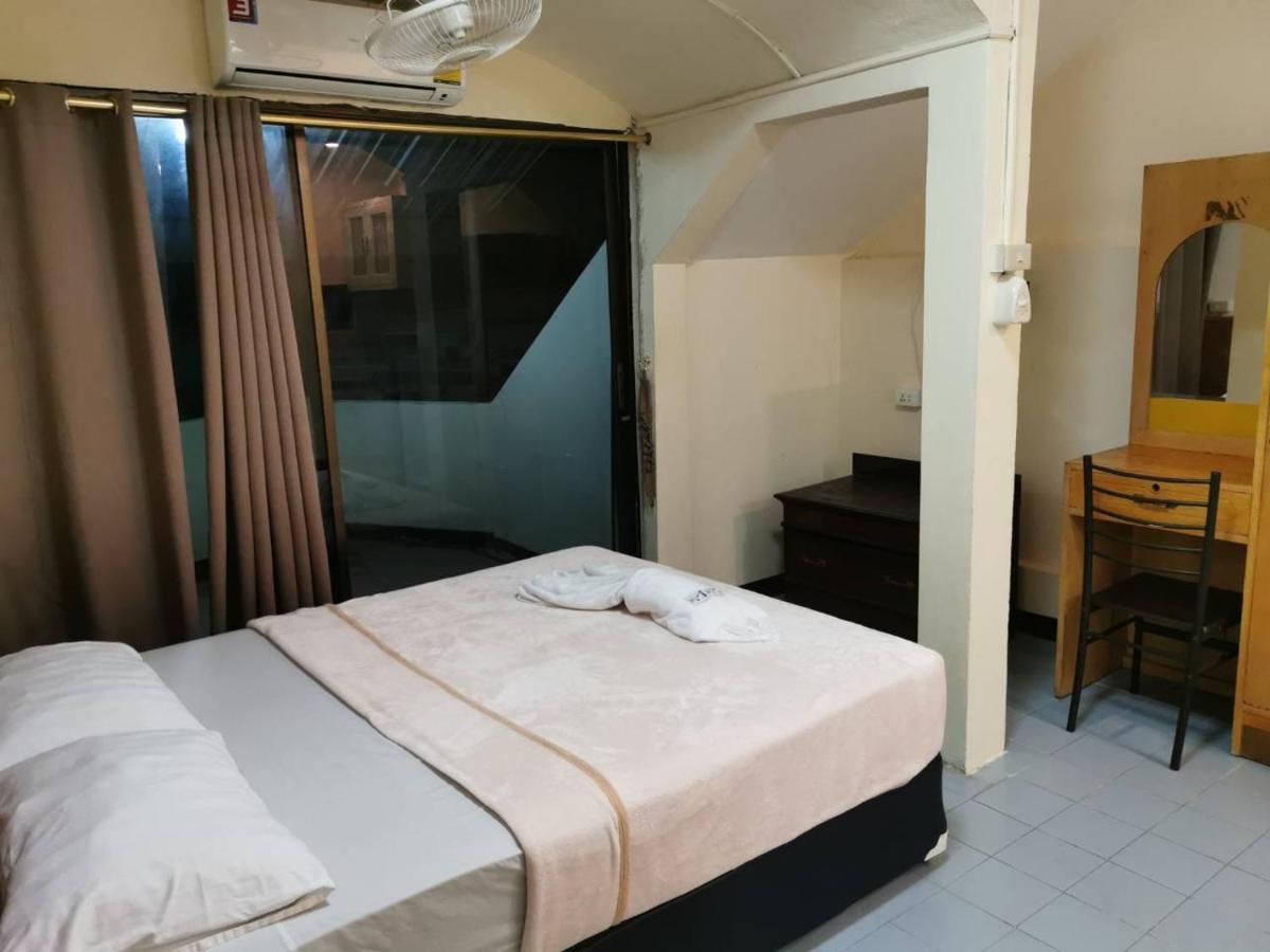 Apartment Hill Pattaya