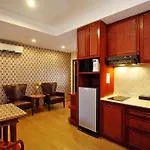 Nova Park Hotel 4*