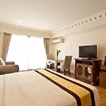 Lk Royal Suite