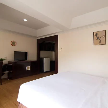 Lk Mansion Aparthotel 3*