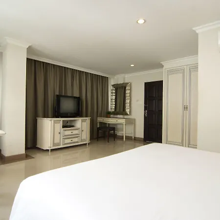 Lk Mansion Aparthotel
