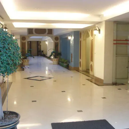 Lk Mansion Aparthotel 3*