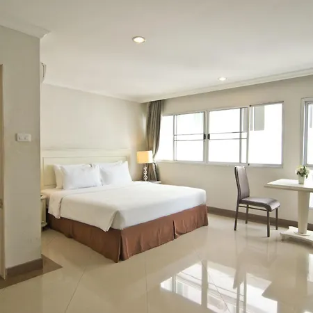 Lk Mansion Aparthotel 3*