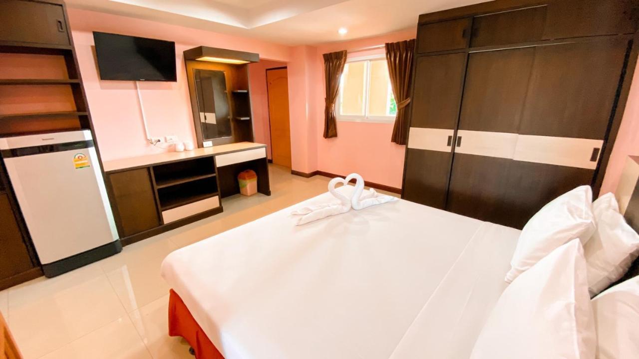 Aa Pattaya Ville Hotel
