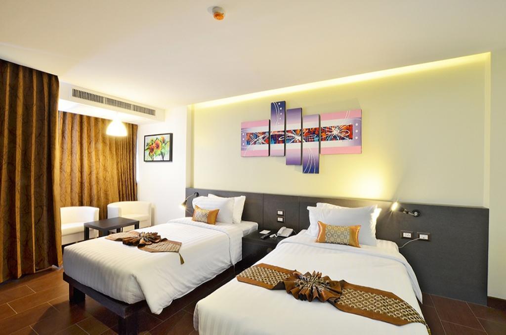 Tempat peranginan Lakkhana Poolside