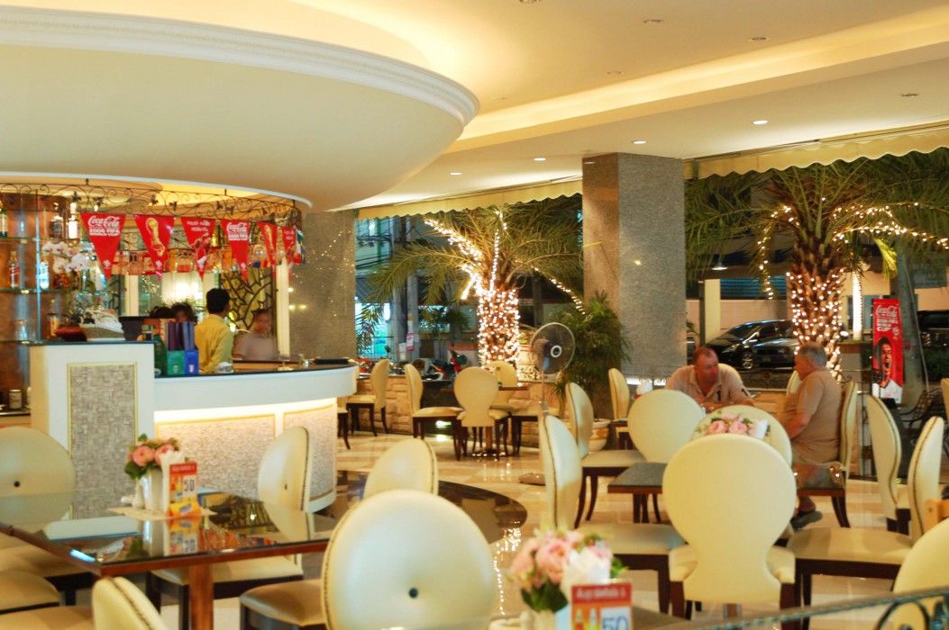 Lk Royal Hotel