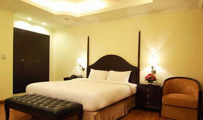 Hotel Lk Royal 4*