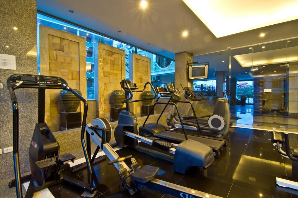 Lk Royal Hotel 4*