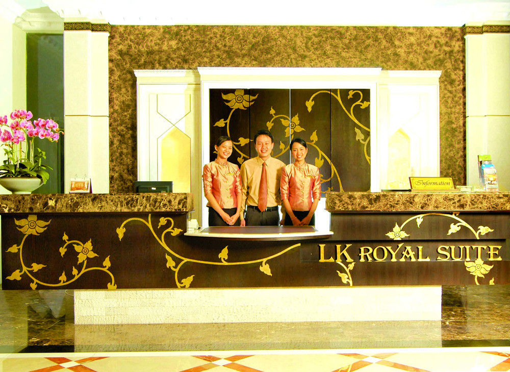 Hotel Lk Royal