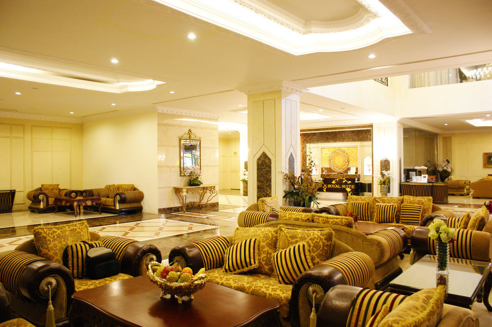Lk Royal Hotel